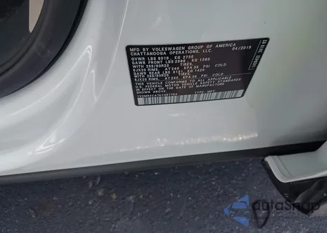 2019 Volkswagen Atlas 3.6L V6 Sel из США, поврежденный, VIN 1V2MR2CA7KC557754